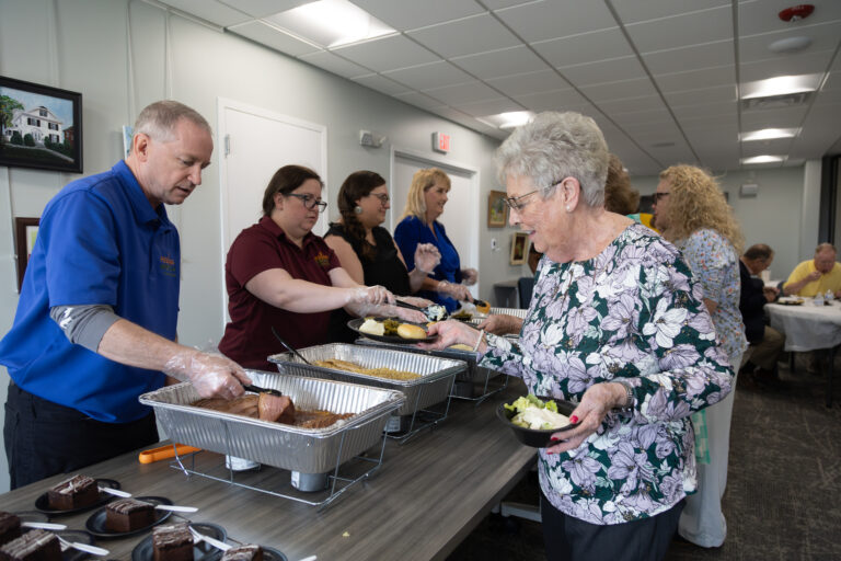 Feeding America, Kentucky’s Heartland recognizes dedicated volunteers during annual luncheon